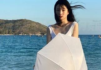 死心踏地按着51cg网页的刷新键，看到新瓜一立马感觉舒服多了。