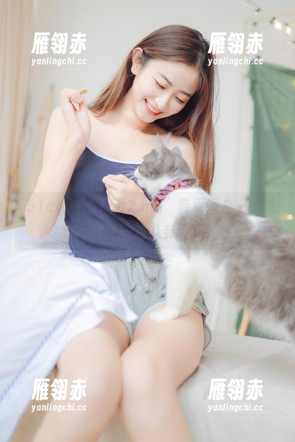 “51cg2.me”首页适合一边吃辣条一边八卦吗？