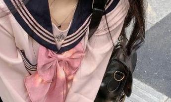 观看51吃瓜，往那个入口一钻，脑子全是瓜！