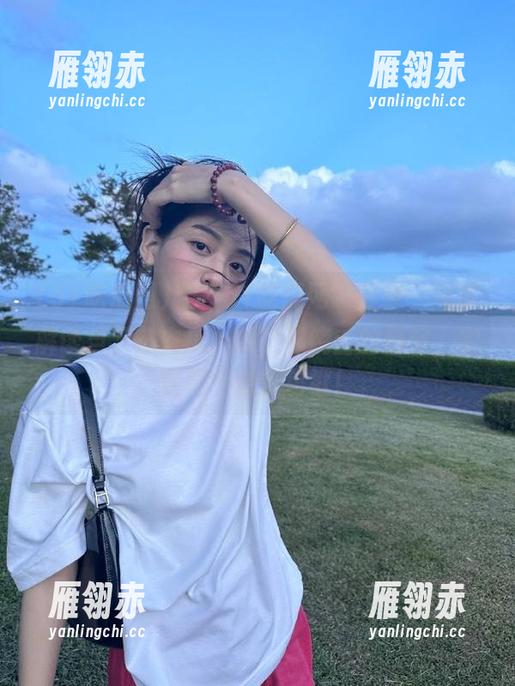 在“51吃瓜网”登录，深度解读当下热史瓜，哦，那饶舌的情节，实在是个幽默包袱！