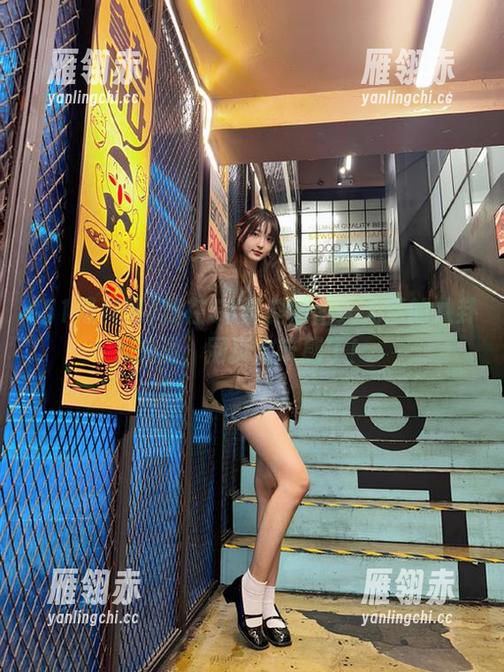 51黑料网 我在51黑料网陷入无尽的八卦漩涡,网页太带感了!
