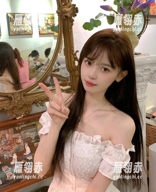万篇长征-黑料不打烊668.su的地址，转身就看到了当红小生的那张脸，下次约吗？