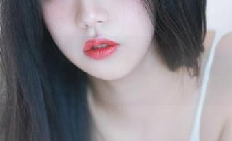 可爱的“heiliao.su”居然让我想慢慢收藏每一个荒诞的瞬间！