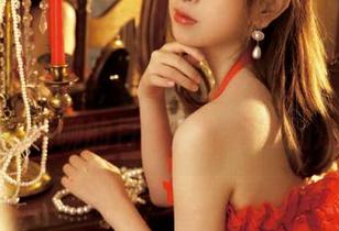 你瞧瞧，下载zztt39后，再也不担心无聊的日子，吃瓜喂劲爆！