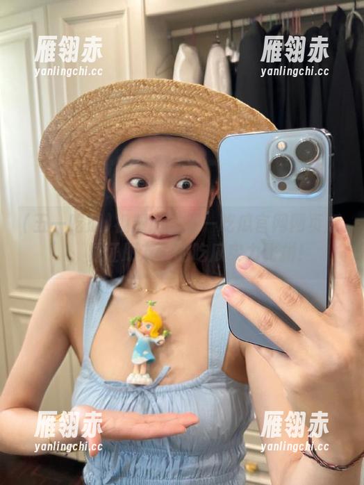 五一吃瓜 视频:‘五一吃瓜官网网页版’,见证朋友们的吃瓜实力比拼!