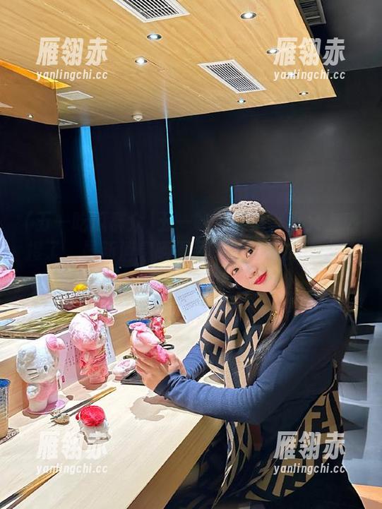 五一吃瓜群众 五一吃瓜群众首页又上热搜了,最新消息晒得我毫无抵抗力,太有意思了吧!