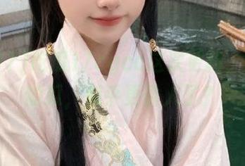 吃瓜17cgcc这次更新，树上挂的瓜，似乎更诱人了？