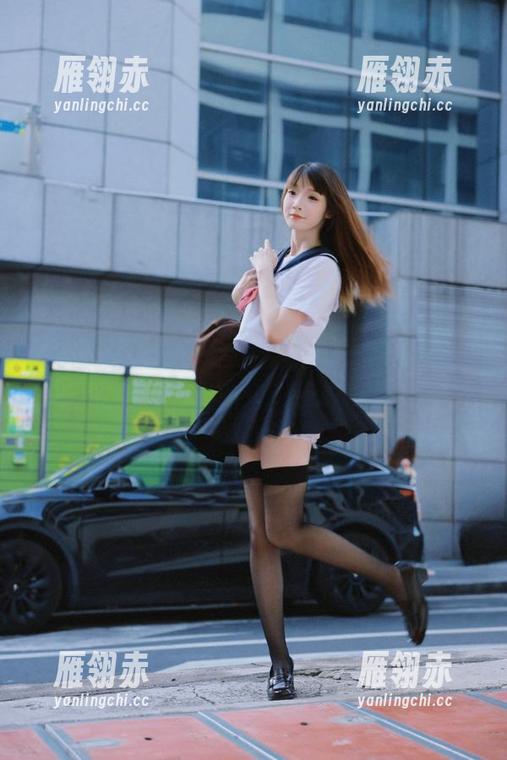 肚子饿了？快来‘吃瓜大全’视频，让你吃到饱还不花钱！