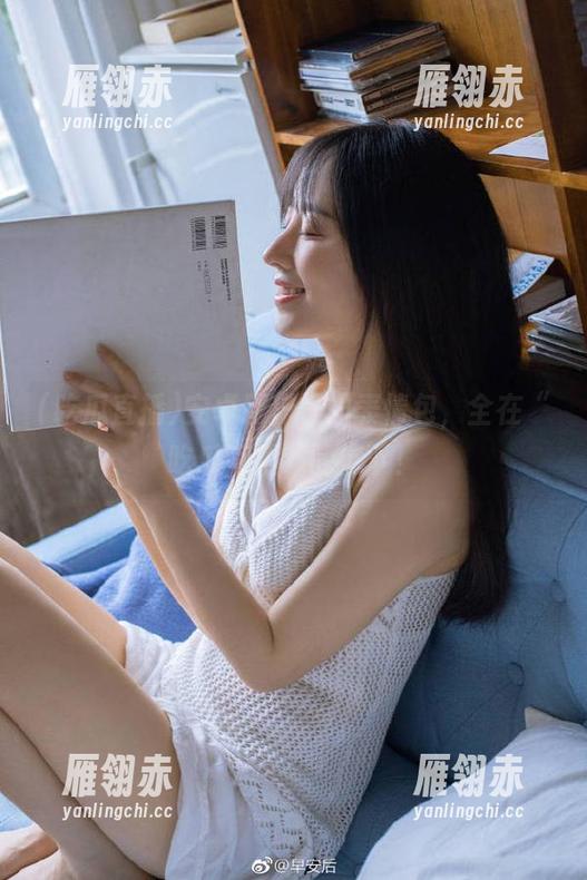 安卓用户们的表情包，全在“吃瓜直播”的底下！