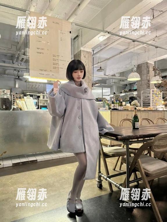 不说“深夜吃瓜”，只说吃瓜网苹果版里的热心群众们越发引人入胜了