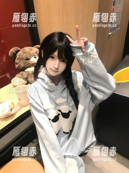 吃瓜网官网一推出必看大瓜，我的注意力瞬间被吸引过去，停不下来了！