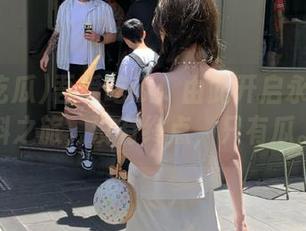 吾爱吃瓜：由此开启永久的爆料之旅，没有终点，只有瓜。