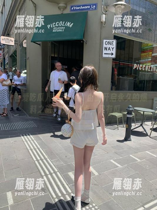 吾爱吃瓜：由此开启永久的爆料之旅，没有终点，只有瓜。