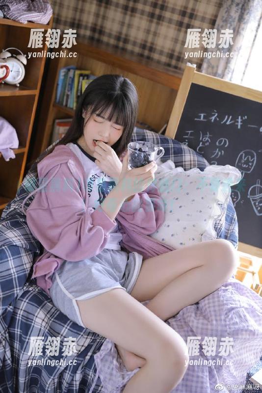 明星黑料 明星黑料的传送门:不要进来!好奇心能要命!