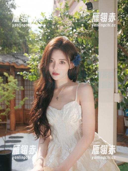 每日吃瓜网红更新：那张时尚往事的照片！我直接通过屏幕感受到的尴尬...