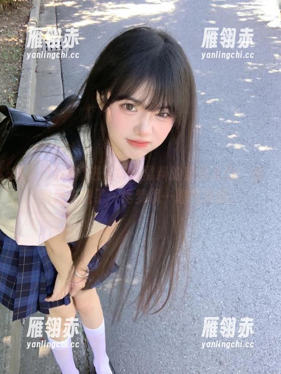进入每日黑料的穿梭入口，感觉像走进了一场梦境…壕气爆棚。