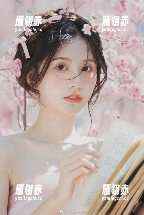 视频无辜在路边，网曝吃瓜的作品果然有内味儿！
