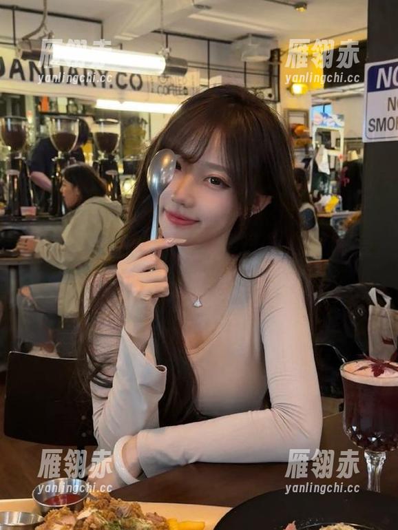 黑料在线 黑料在线的传送门,让你感受足不出户就能被卷入的震撼!