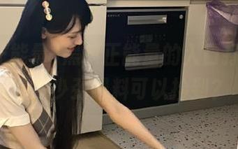 黑料正能量的入口打开了，有多少劲爆料可以捡到？