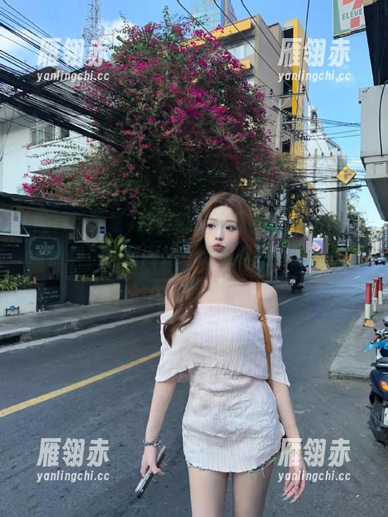 别再低头吸星星，来“169.sk黑料正能量网站”吸黑料吧，这才是真正的养分！