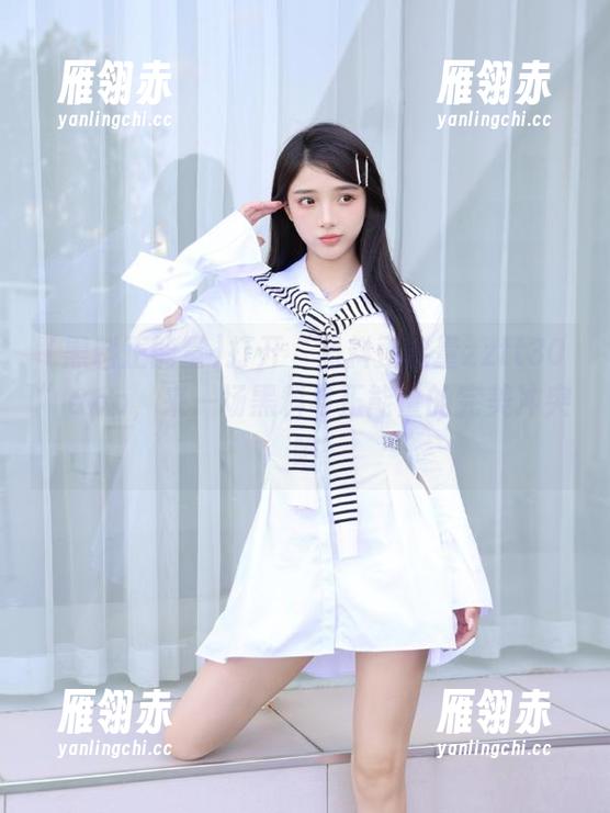 黑料正能量 打开“黑料正能量zztt30”app,来一场黑料与正能量的完美冲突吧