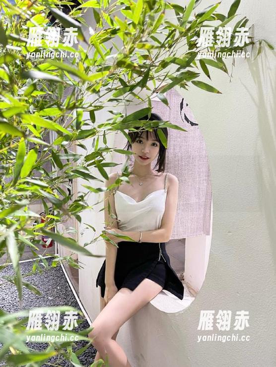 “黑料社”app里的瓜太多，随便点个“链接”，就能吃到心动的唠叨！
