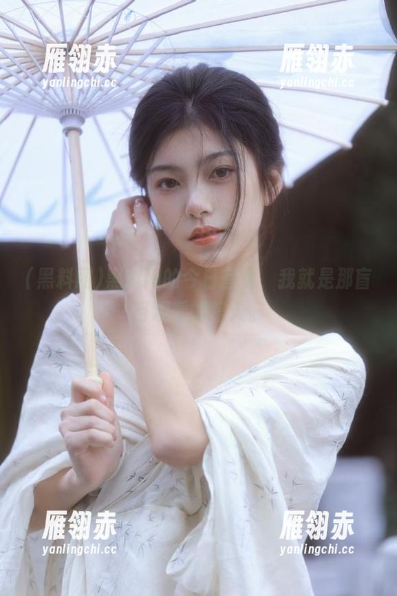 黑料网的今日首页，我就是那盲目观看的路人。