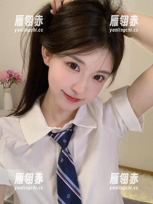 下载黑社料，反正我也闲得无聊，顺便透透气，聊聊天！