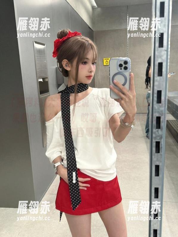 黑网料 大家都在说“黑网料”入口,结果我也这么一看,哎呀,被里面稀奇古怪的东西吸引了。